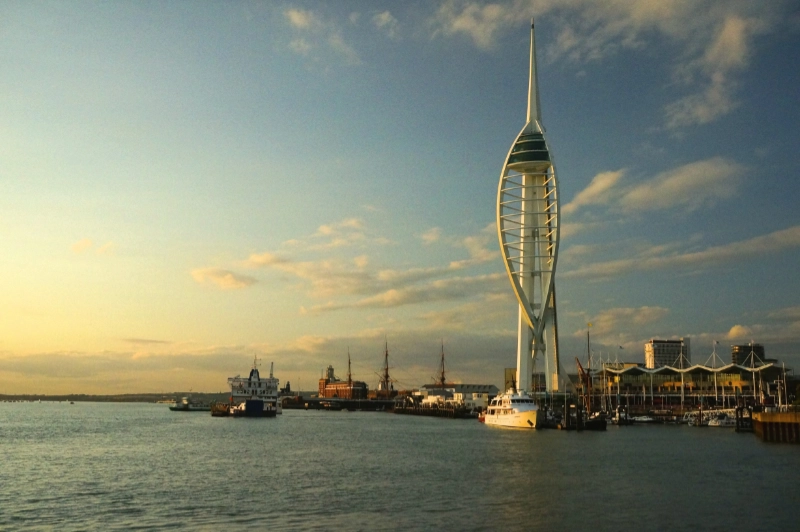 spinnaker-tower-portsmouth-harbour